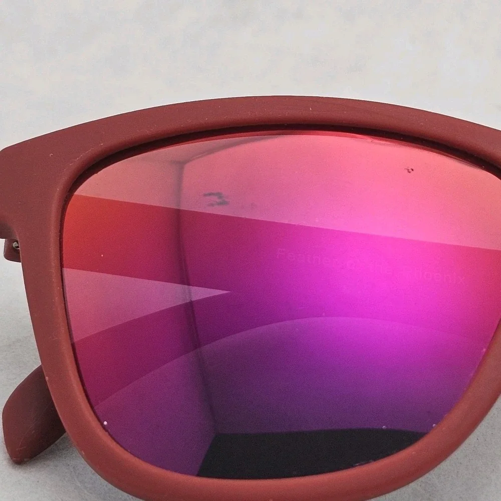 Lot 2 Goodr Sunglasses Polarized Sells House Buys Van & Feather o' the Phoenix